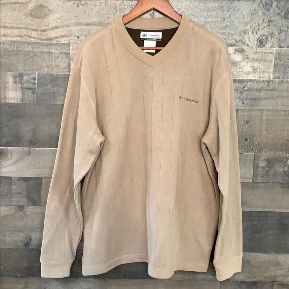 Very Nice Tan Columbia V-Neck Sweater